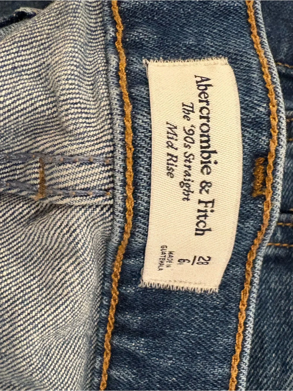 2 Pair of Abercrombie & Fitch Women's Straight Leg Jeans - Picture 3 of 3
